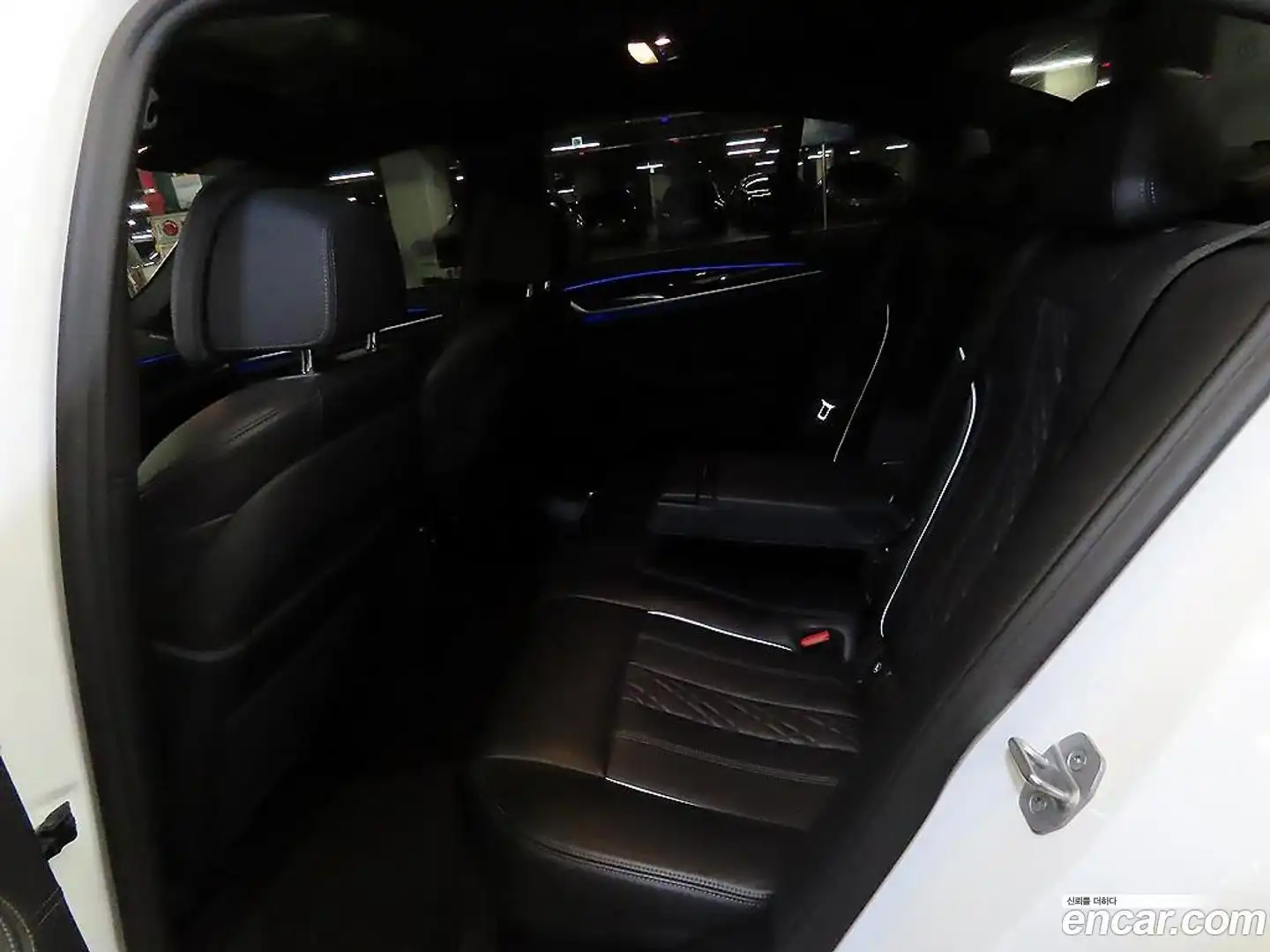 5-Series BMW 2021.4-INNER-007