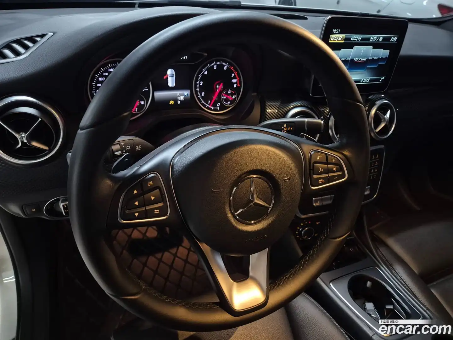 A-Class Mercedes-Benz 2018.3-OPTION-015