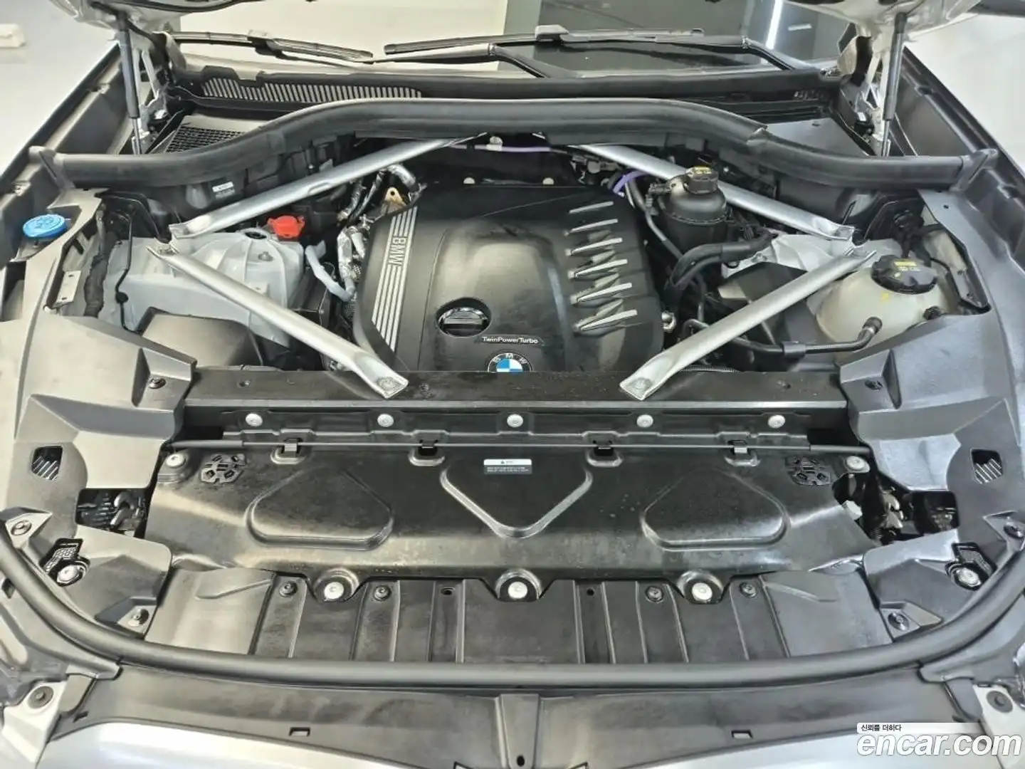 X6 BMW 2021.4-OUTER-006