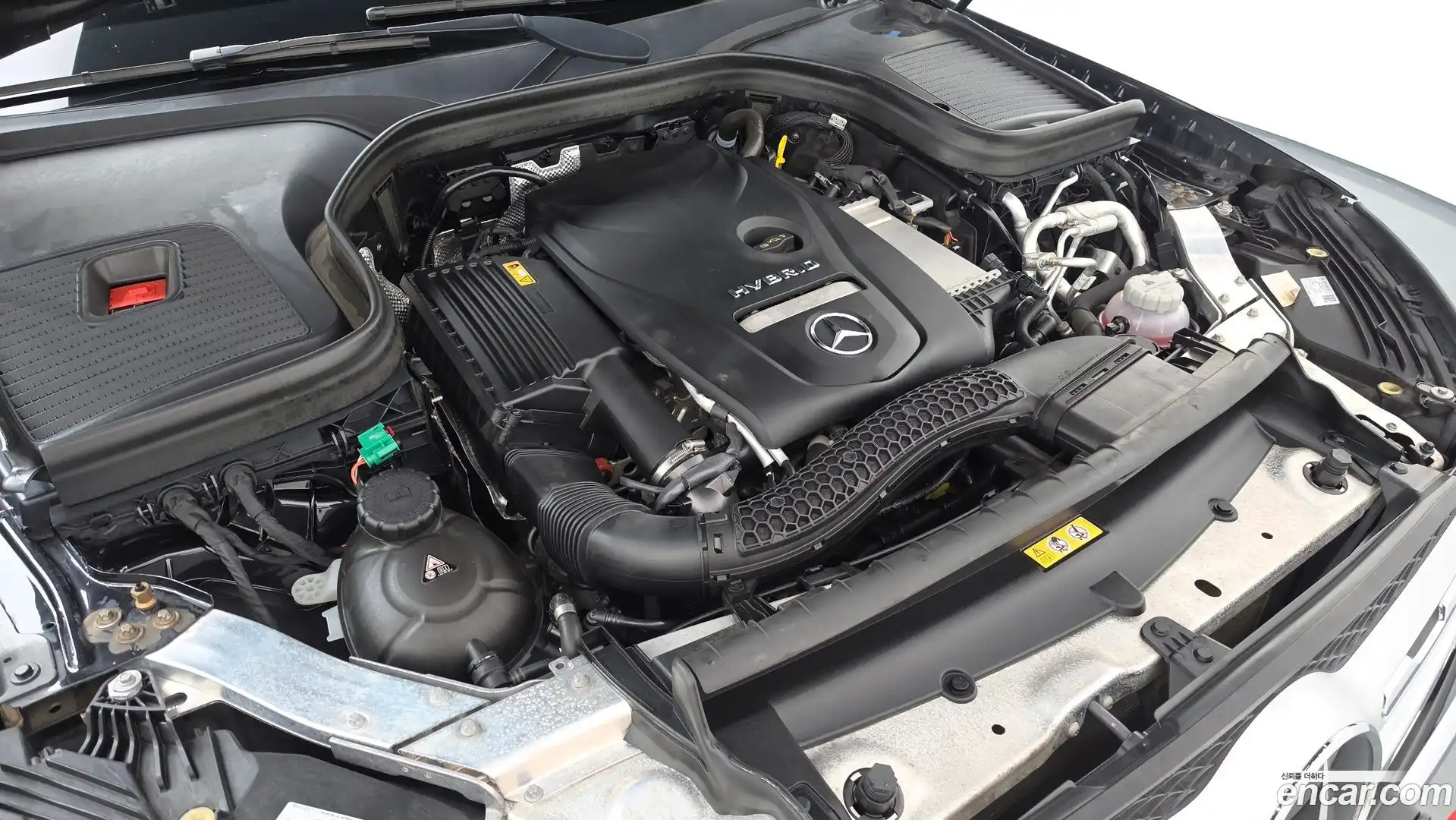 GLC-Class Mercedes-Benz 2021.5-OUTER-006