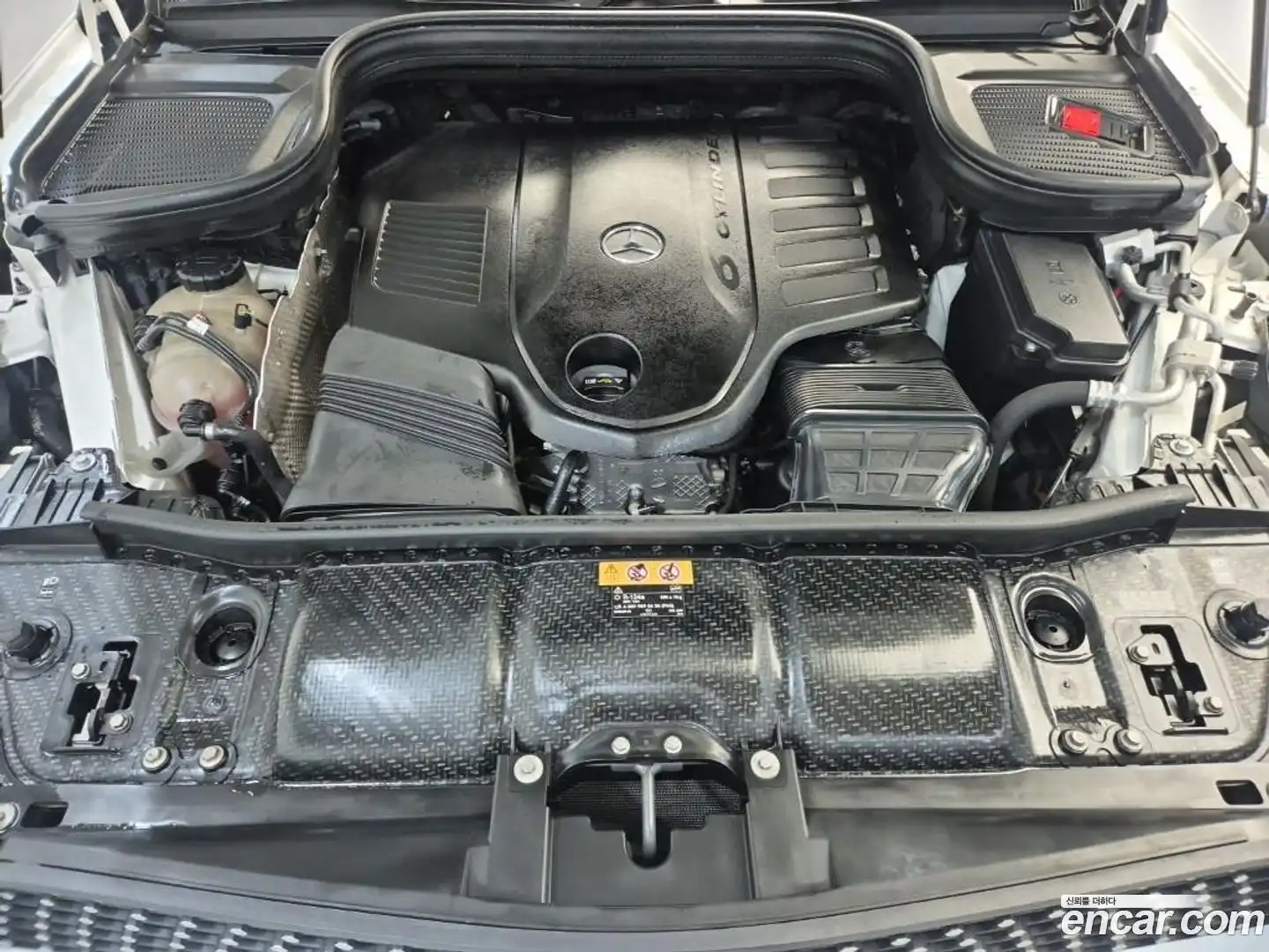 GLE-Class Mercedes-Benz 2019.9-OUTER-006