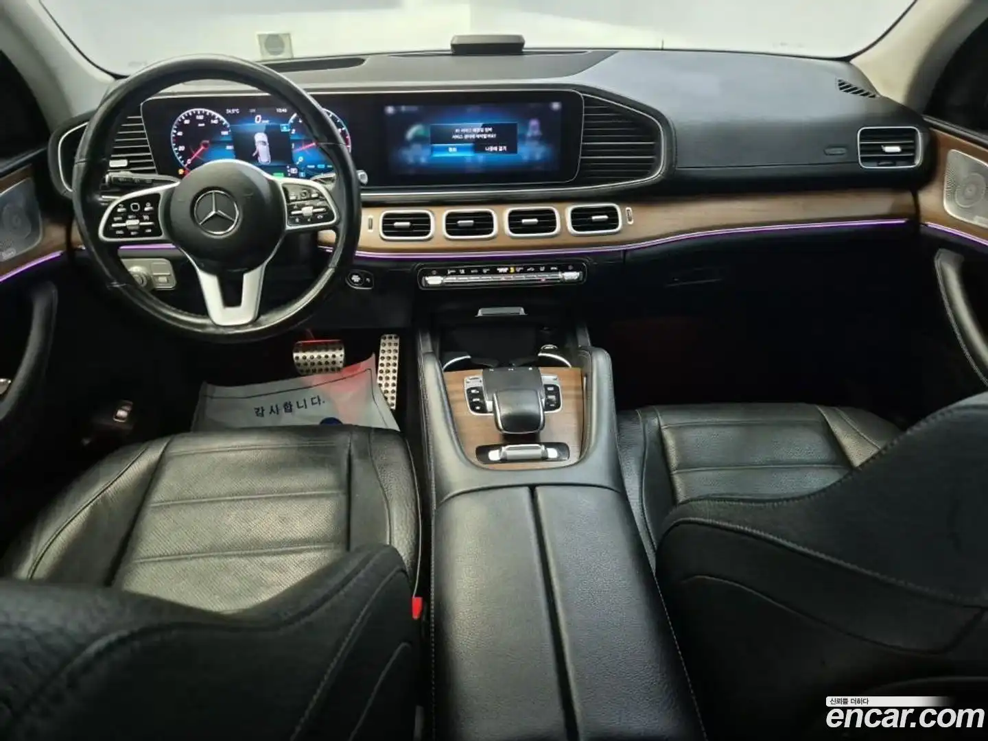 GLE-Class Mercedes-Benz 2019.9-INNER-007