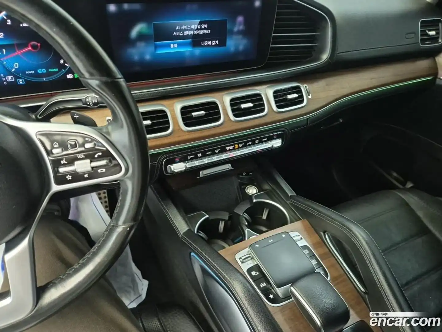 GLE-Class Mercedes-Benz 2019.9-INNER-010