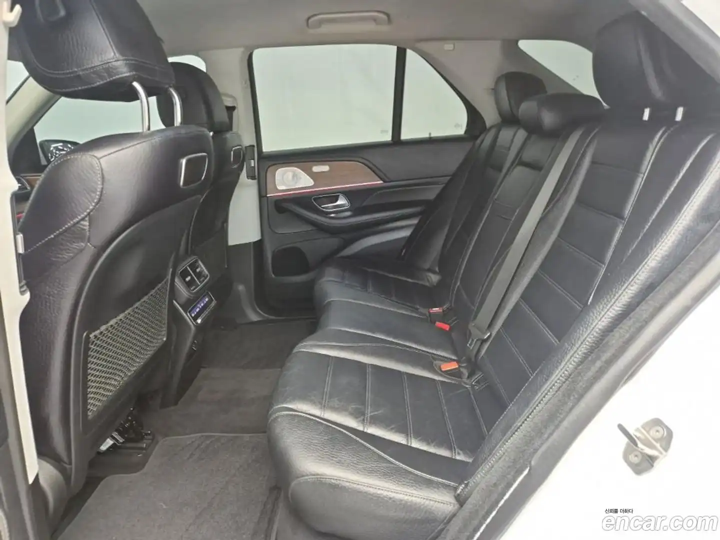 GLE-Class Mercedes-Benz 2019.9-OPTION-016