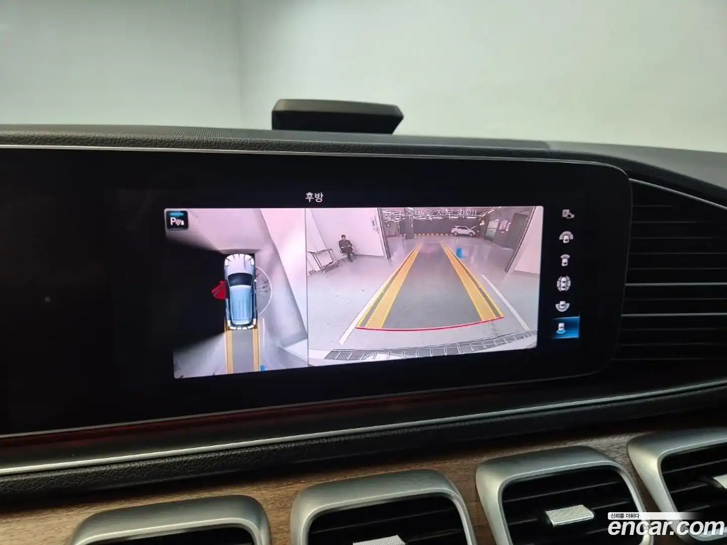 GLE-Class Mercedes-Benz 2019.9-OPTION-018