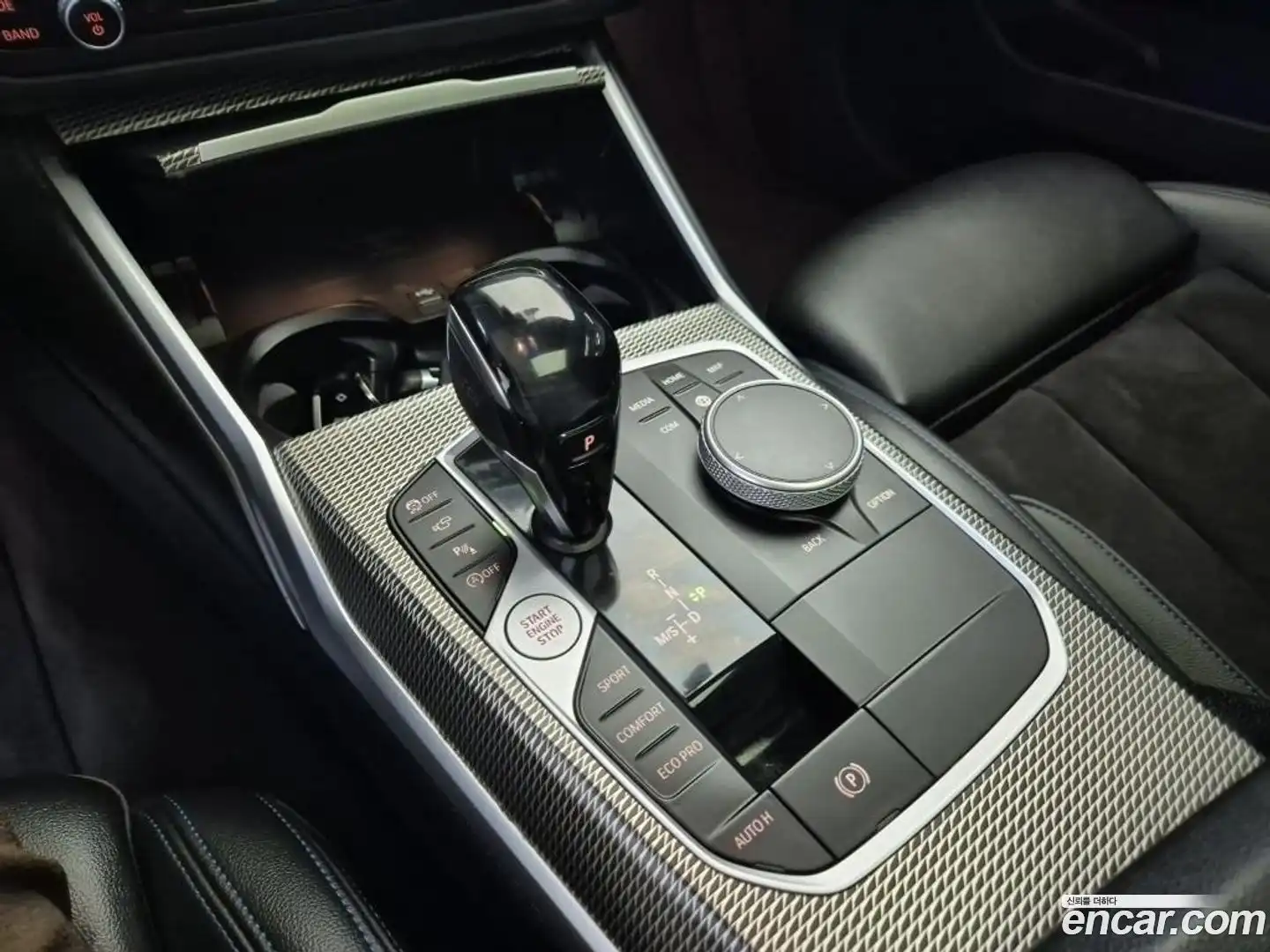 3-Series BMW 2021.5-INNER-009