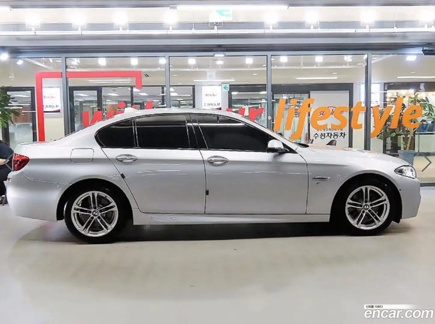 5-Series BMW 2016.4-OUTER-003