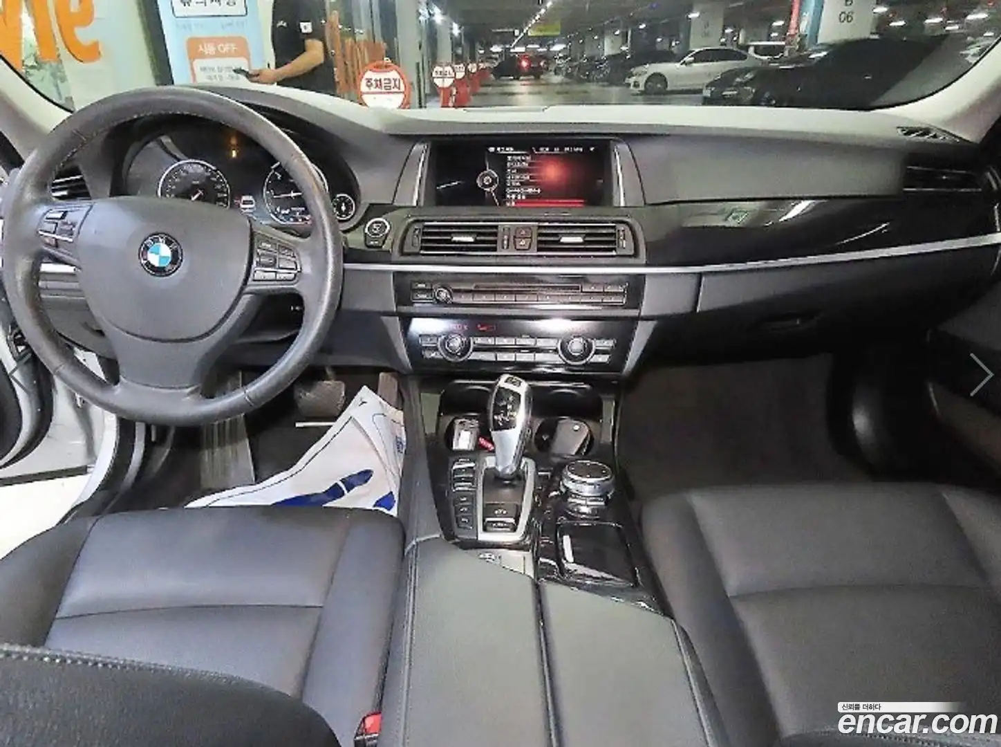 5-Series BMW 2016.4-INNER-010