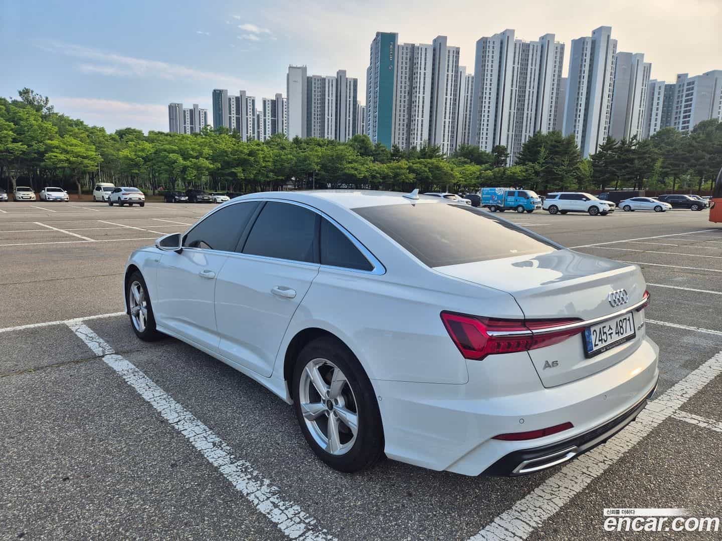 A6 Audi 2021.1-OUTER-004