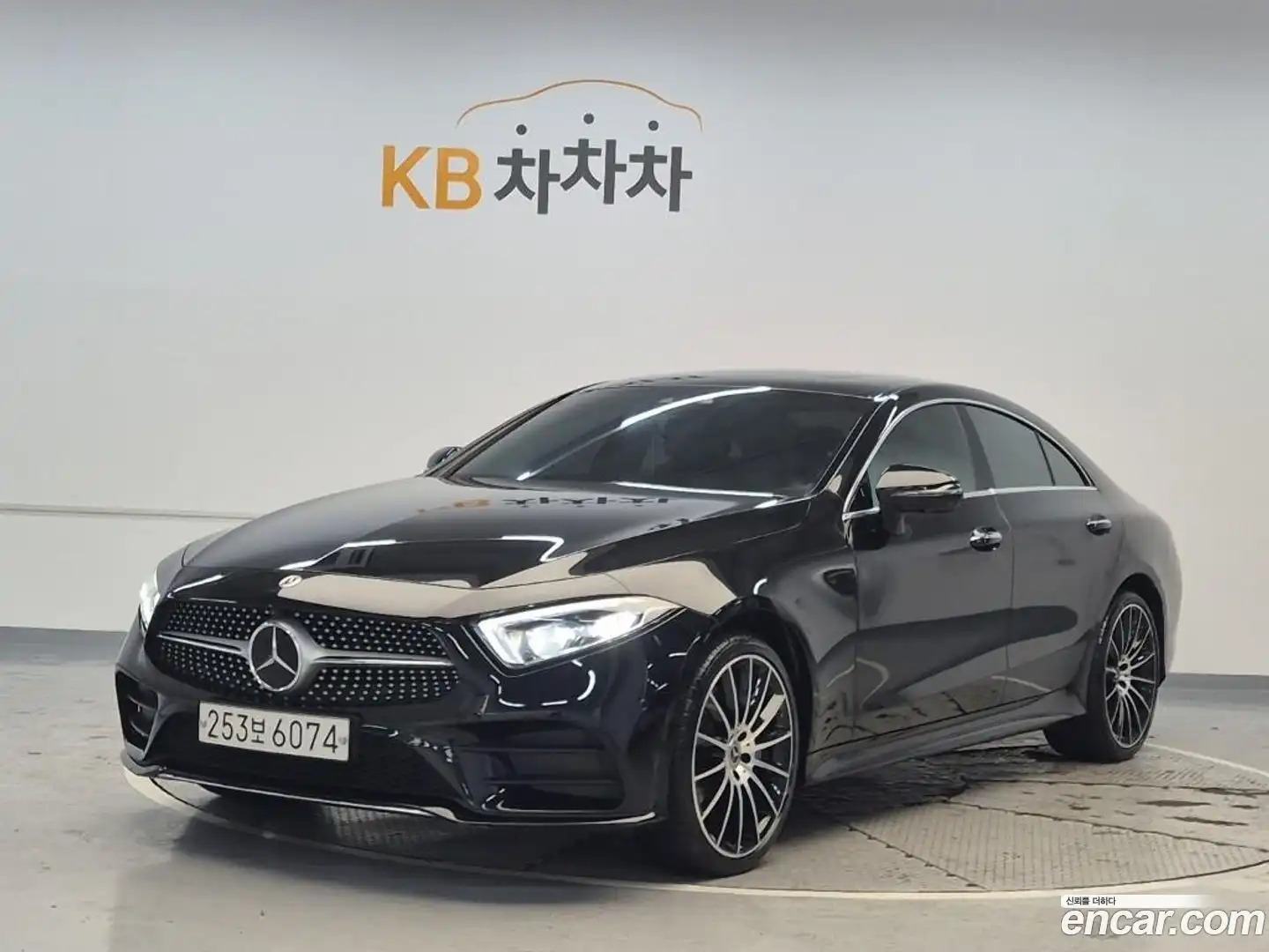 CLS-Class Mercedes-Benz 2019.10-OUTER-001