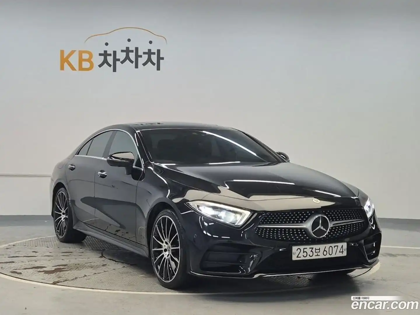 CLS-Class Mercedes-Benz 2019.10-OUTER-003
