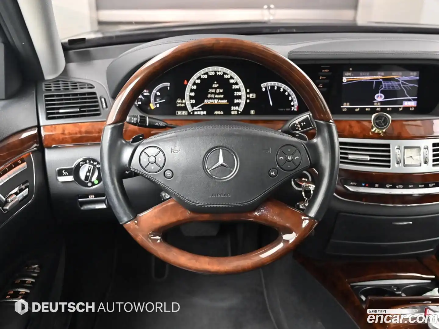 S-Class Mercedes-Benz 2011.4-OPTION-017