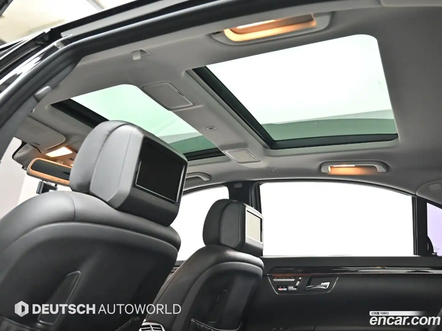 S-Class Mercedes-Benz 2011.4-OPTION-022
