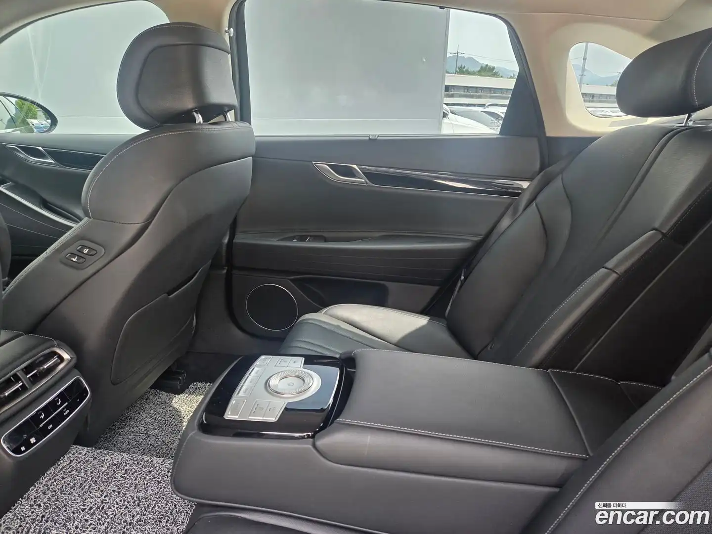 G80 Genesis 2021.3-INNER-009