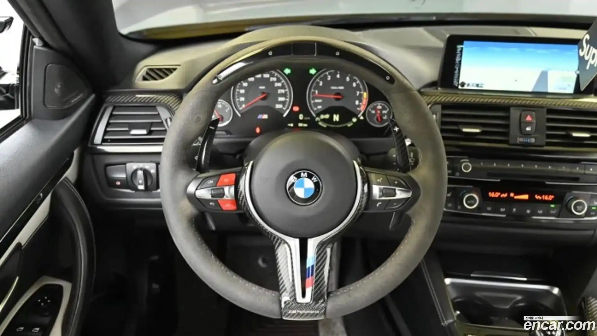 M4 BMW 2015.3-OPTION-015
