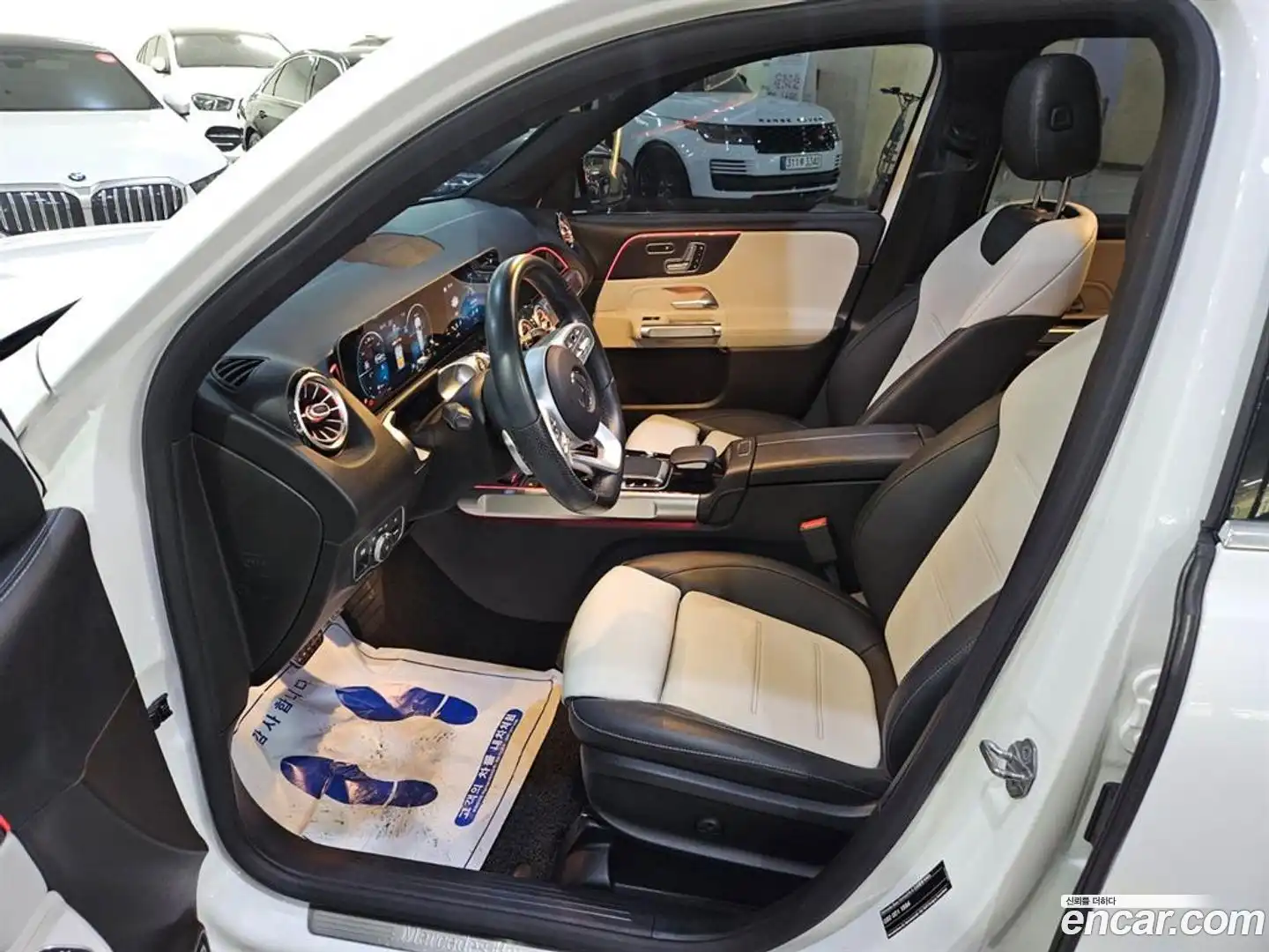 GLB-Class Mercedes-Benz 2020.9-INNER-007