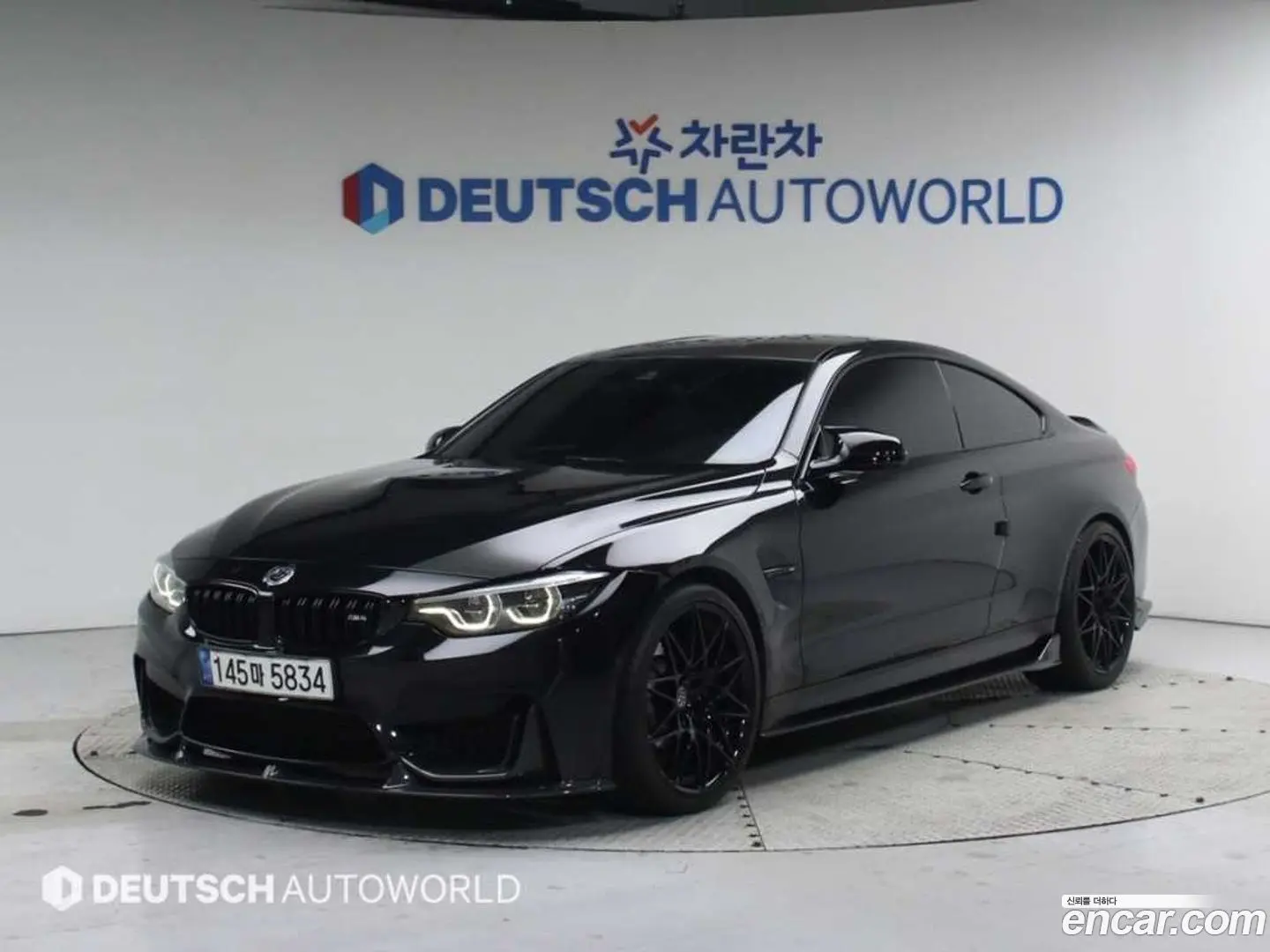 Main__Slider__Photo:M4 BMW 2018.4-0