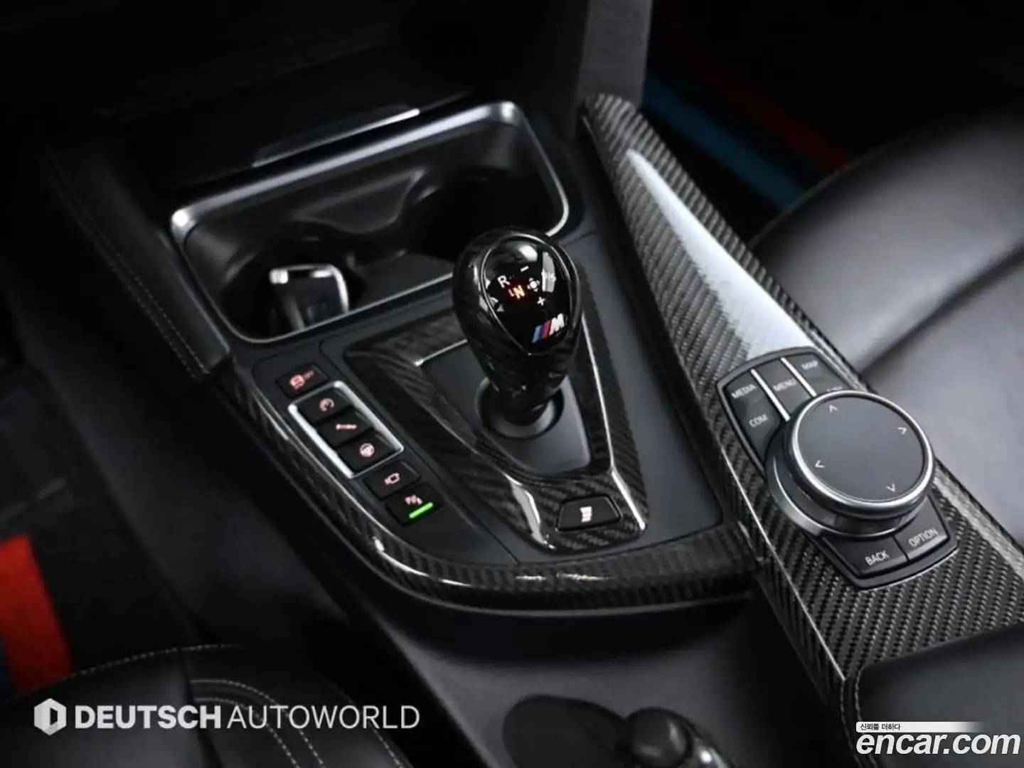 M4 BMW 2018.4-INNER-009