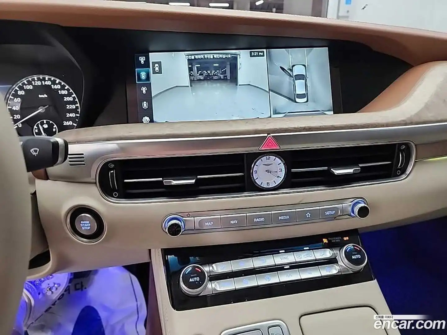 G90 Genesis 2019.11-INNER-010