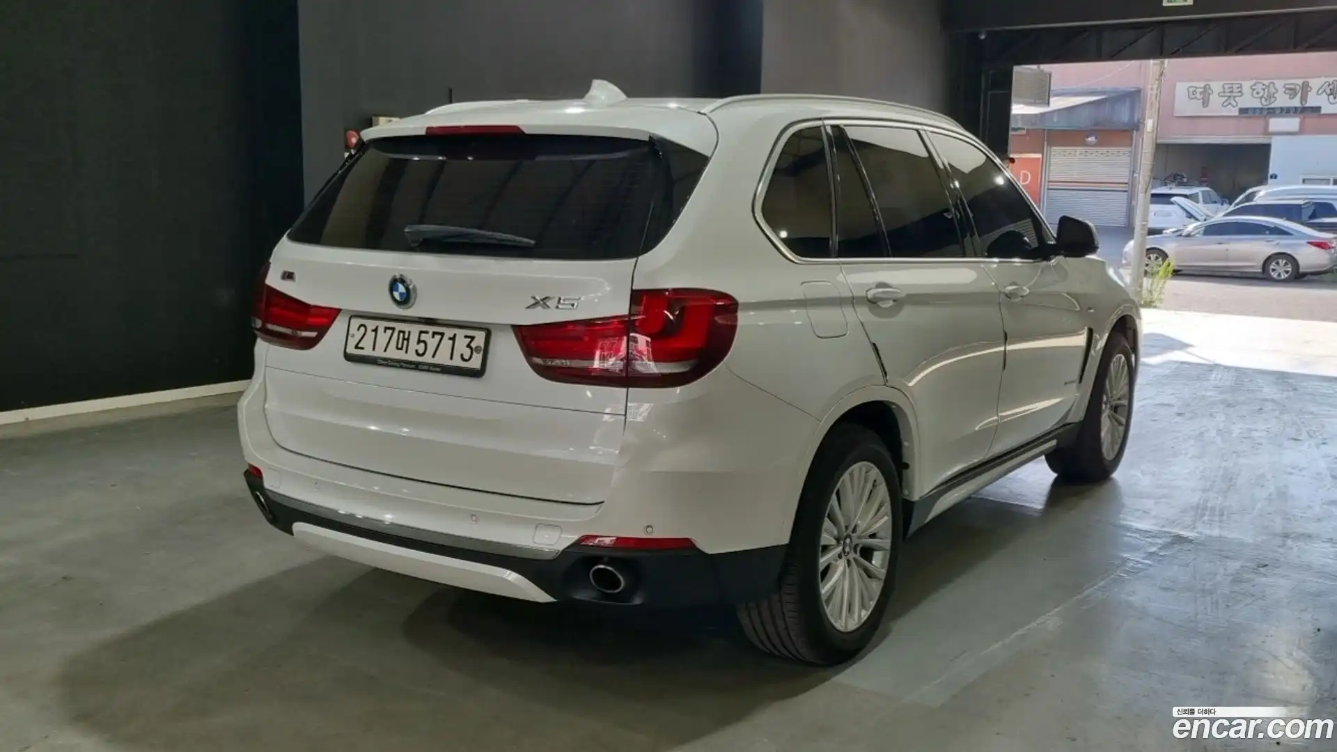 X5 BMW 2015.10-OUTER-002