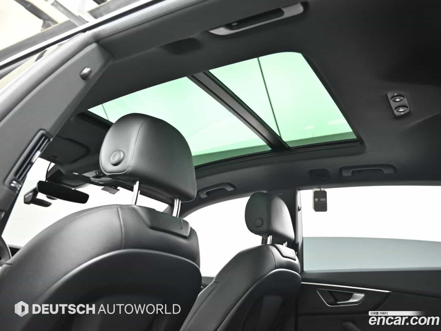 Q8 Audi 2023.11-OPTION-022