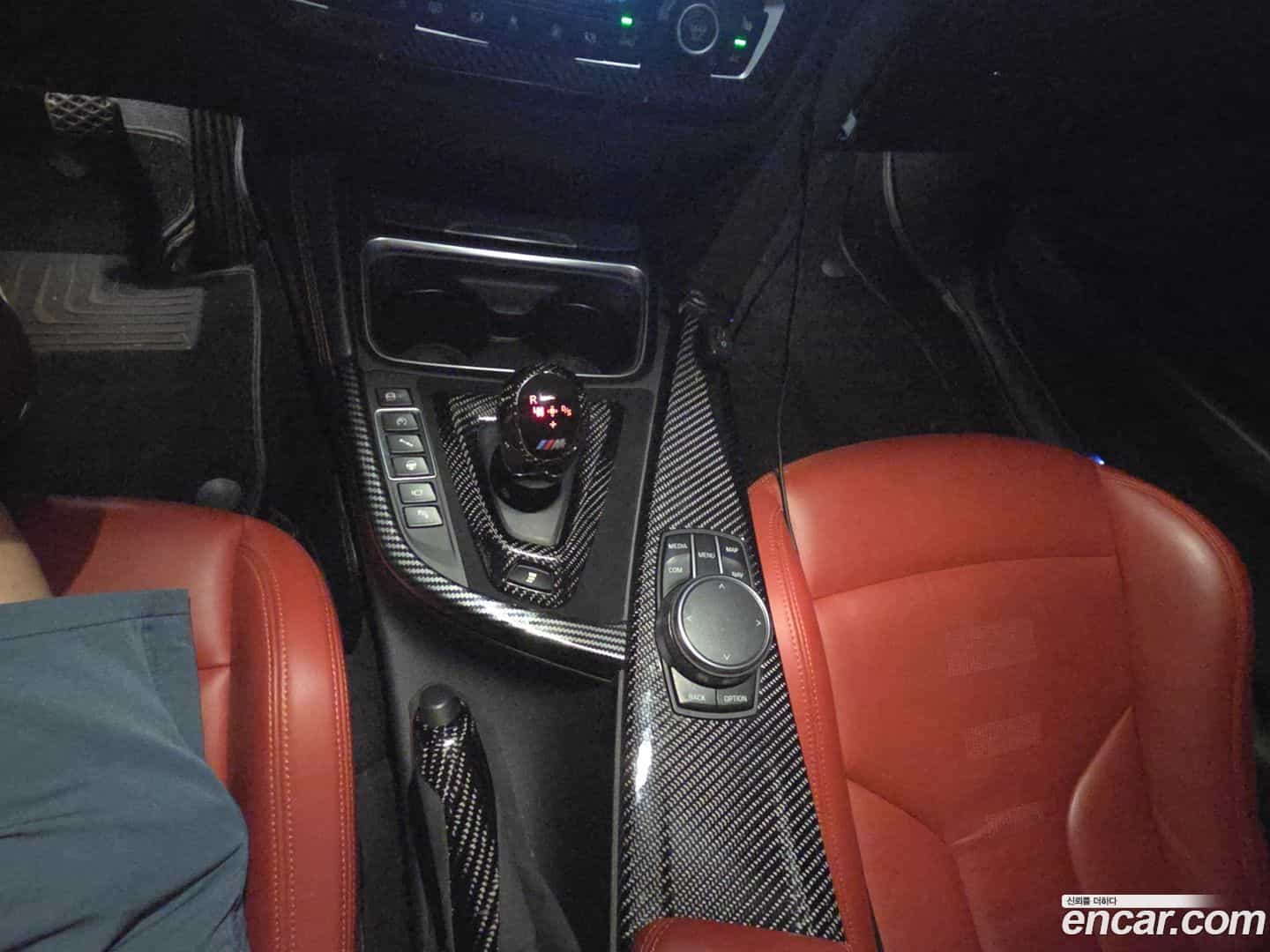 M3 BMW 2018.2-INNER-009