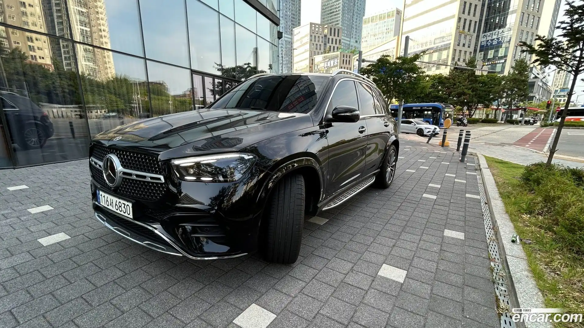 GLE-Class Mercedes-Benz 2024.3-OUTER-002
