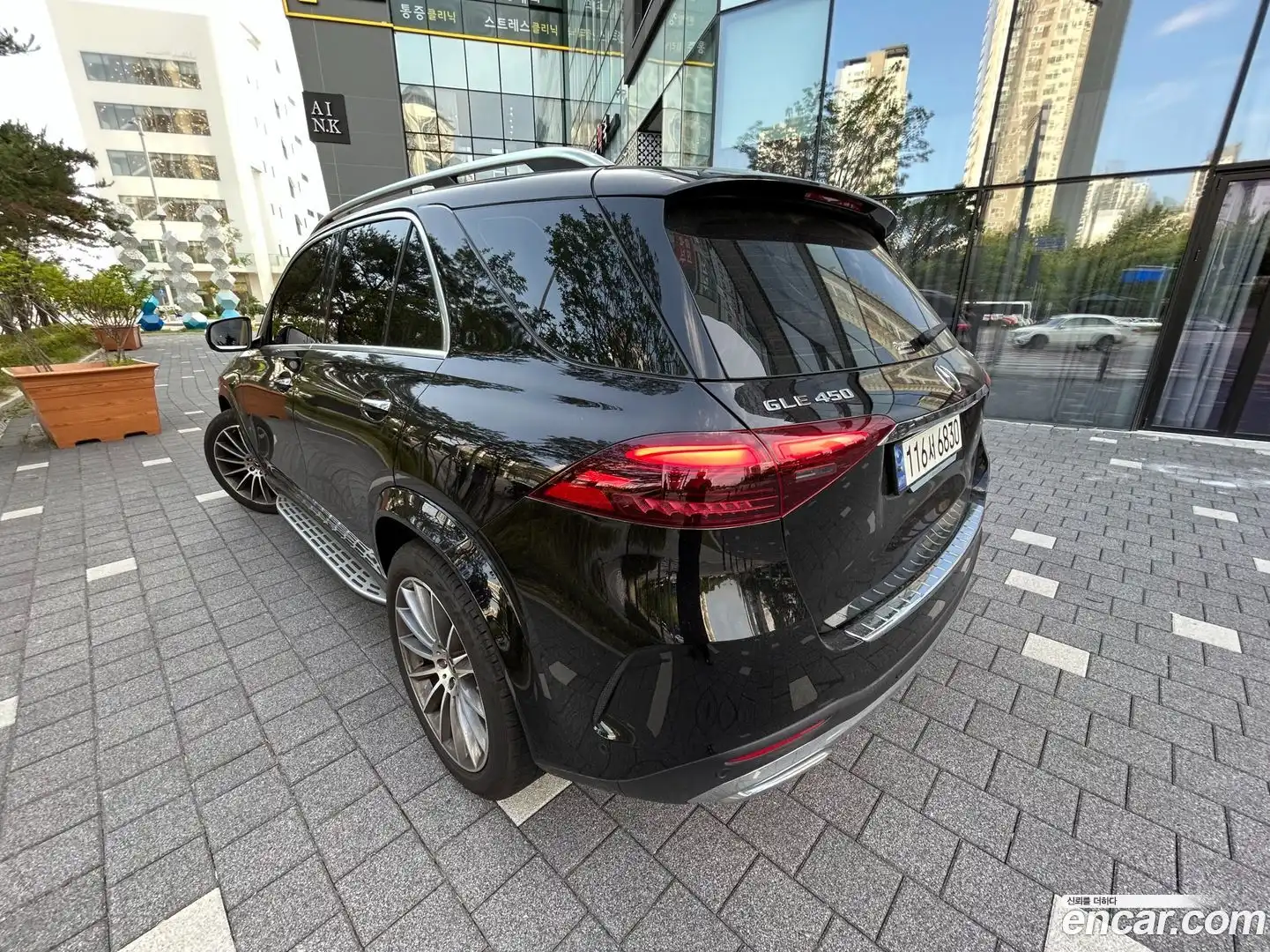 GLE-Class Mercedes-Benz 2024.3-OUTER-005