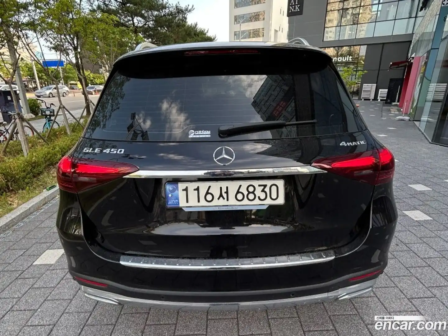 GLE-Class Mercedes-Benz 2024.3-OUTER-006