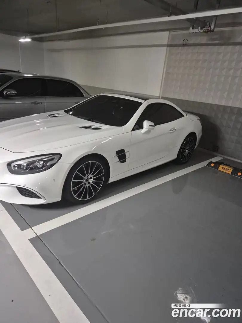 SL-Class Mercedes-Benz 2018.9-OUTER-005