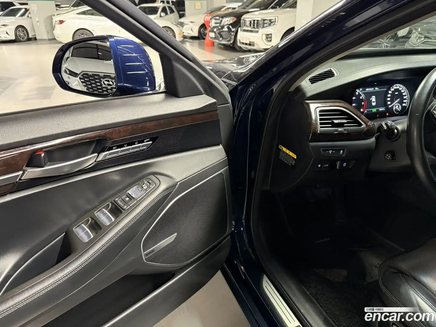 EQ900 Genesis 2016.11-OPTION-015