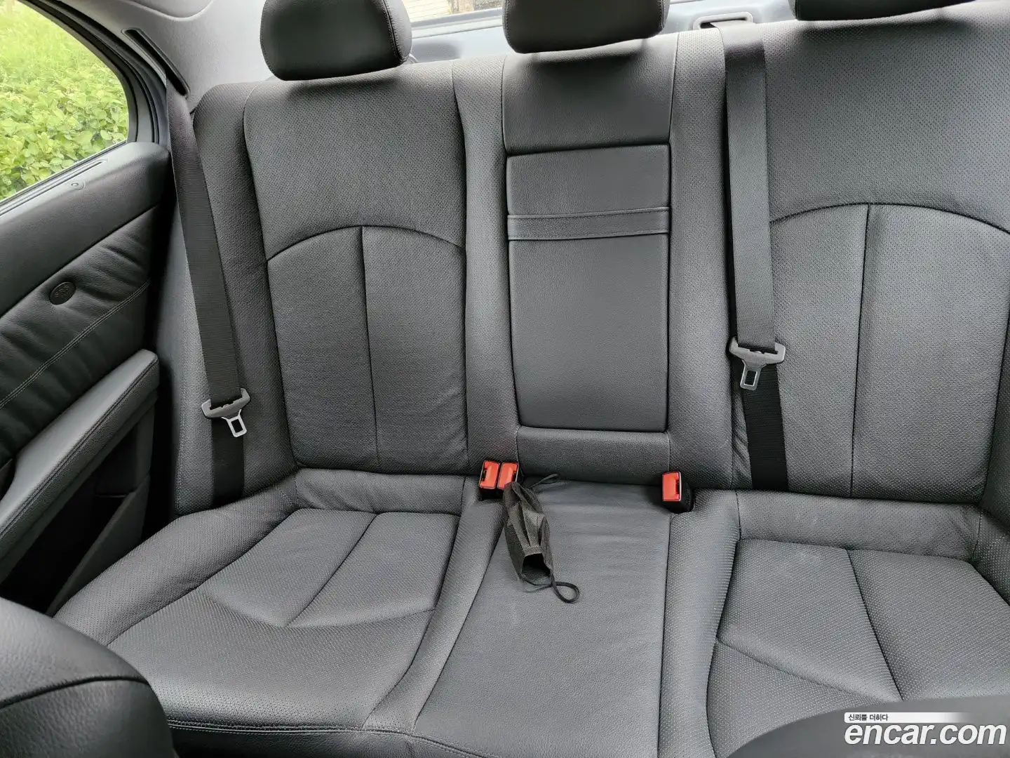 E-Class Mercedes-Benz 2003.4-OPTION-015