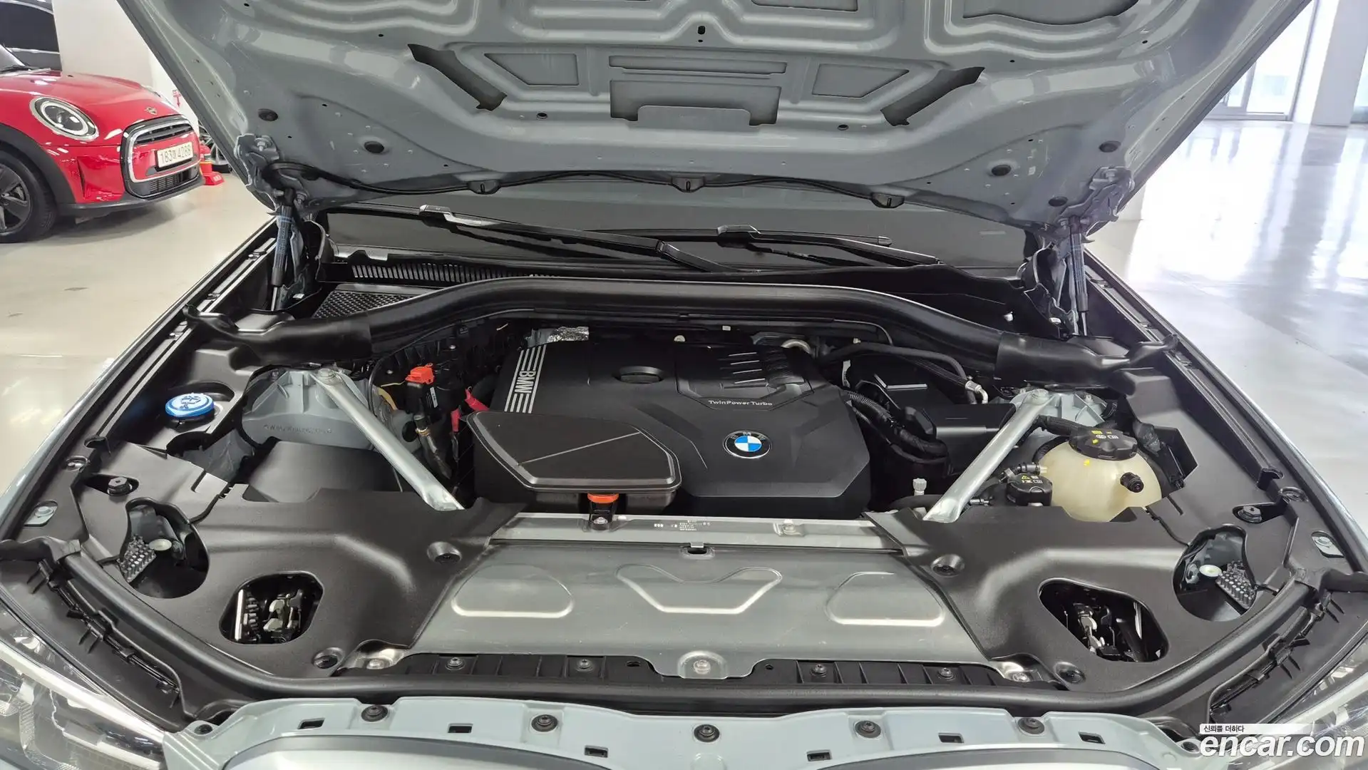 X4 BMW 2023.11-OUTER-006