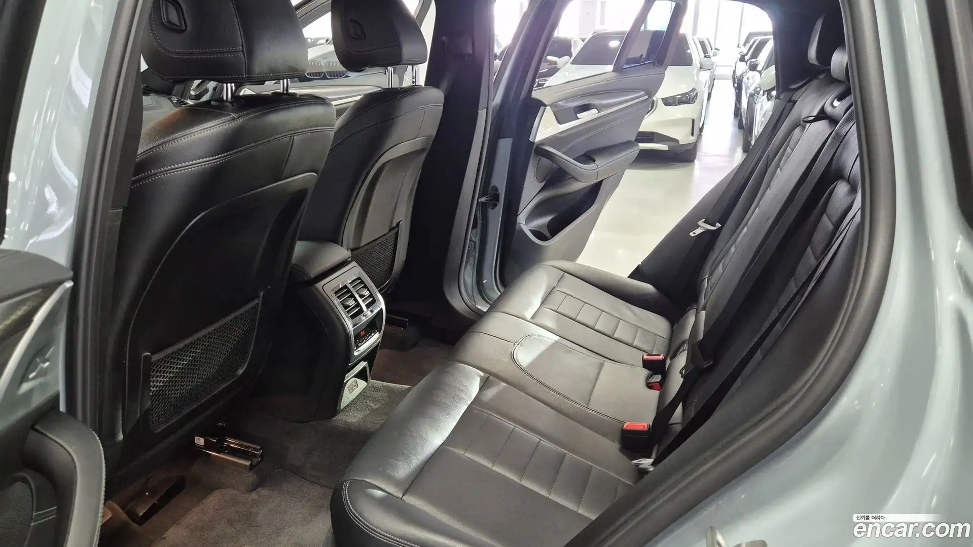 X4 BMW 2023.11-OPTION-015