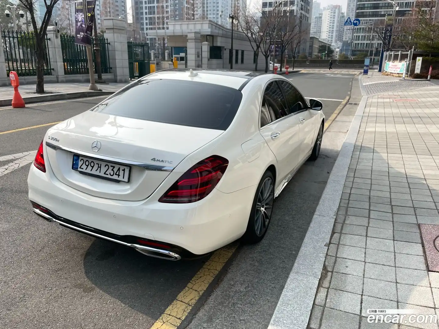 S-Class Mercedes-Benz 2015.4-INNER-007