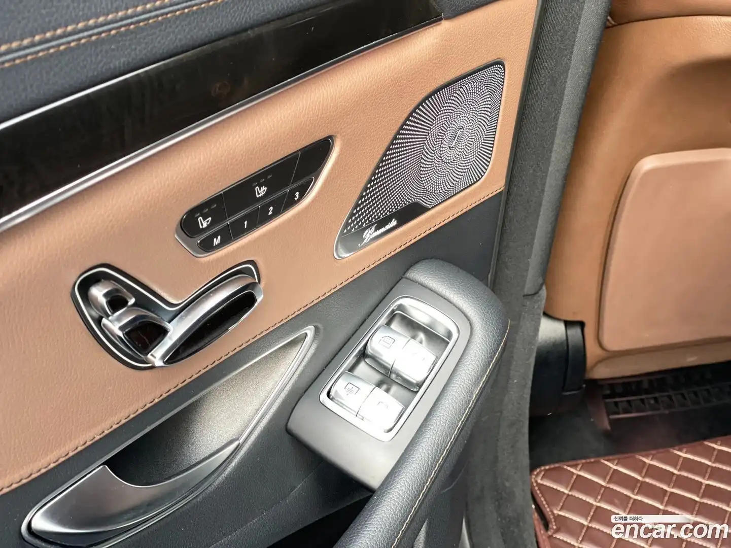 S-Class Mercedes-Benz 2015.4-OPTION-016