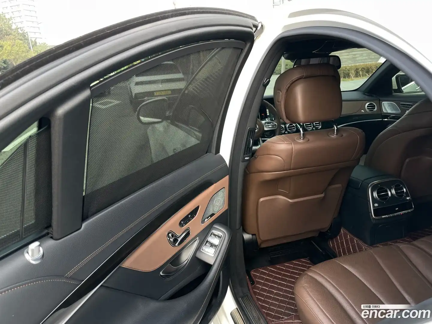 S-Class Mercedes-Benz 2015.4-OPTION-017