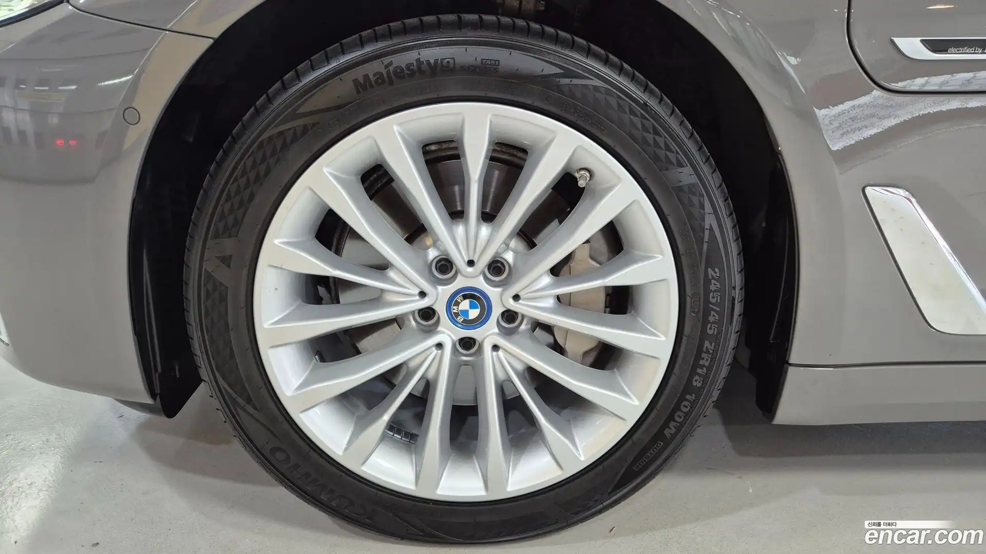 5-Series BMW 2022.7-OUTER-005