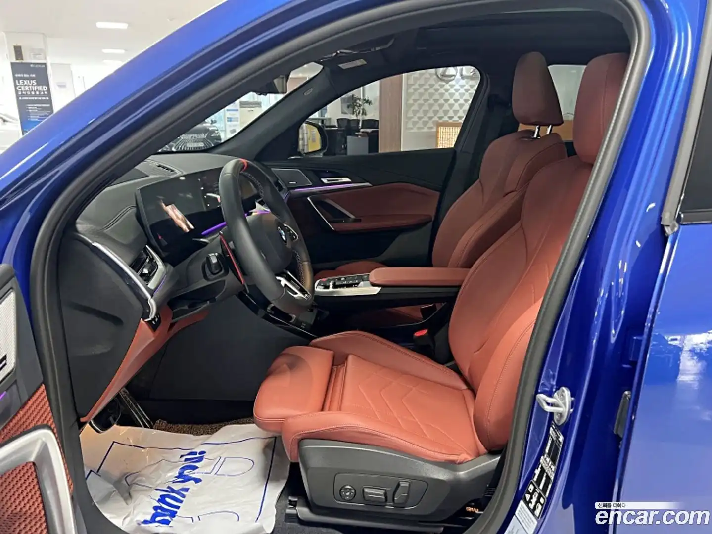 X2 (F39) BMW 2026.1-INNER-010