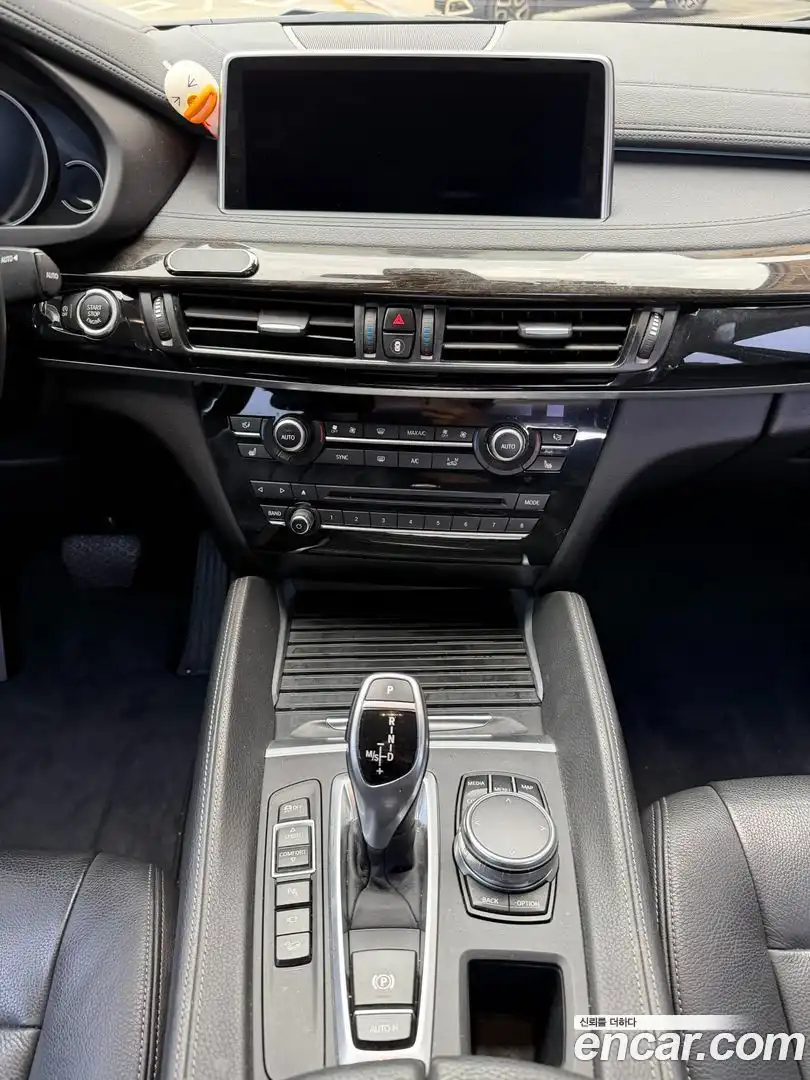 X6 BMW 2017.6-OPTION-016