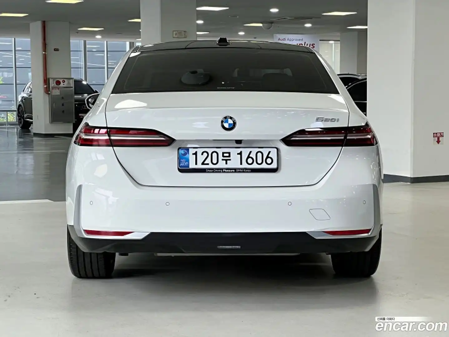 5-Series BMW 2025.6-OUTER-004