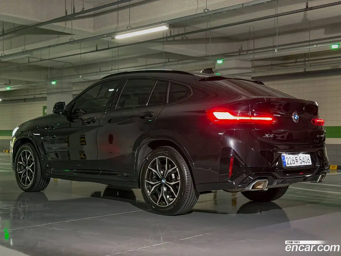 X4 BMW 2023.4-OUTER-002