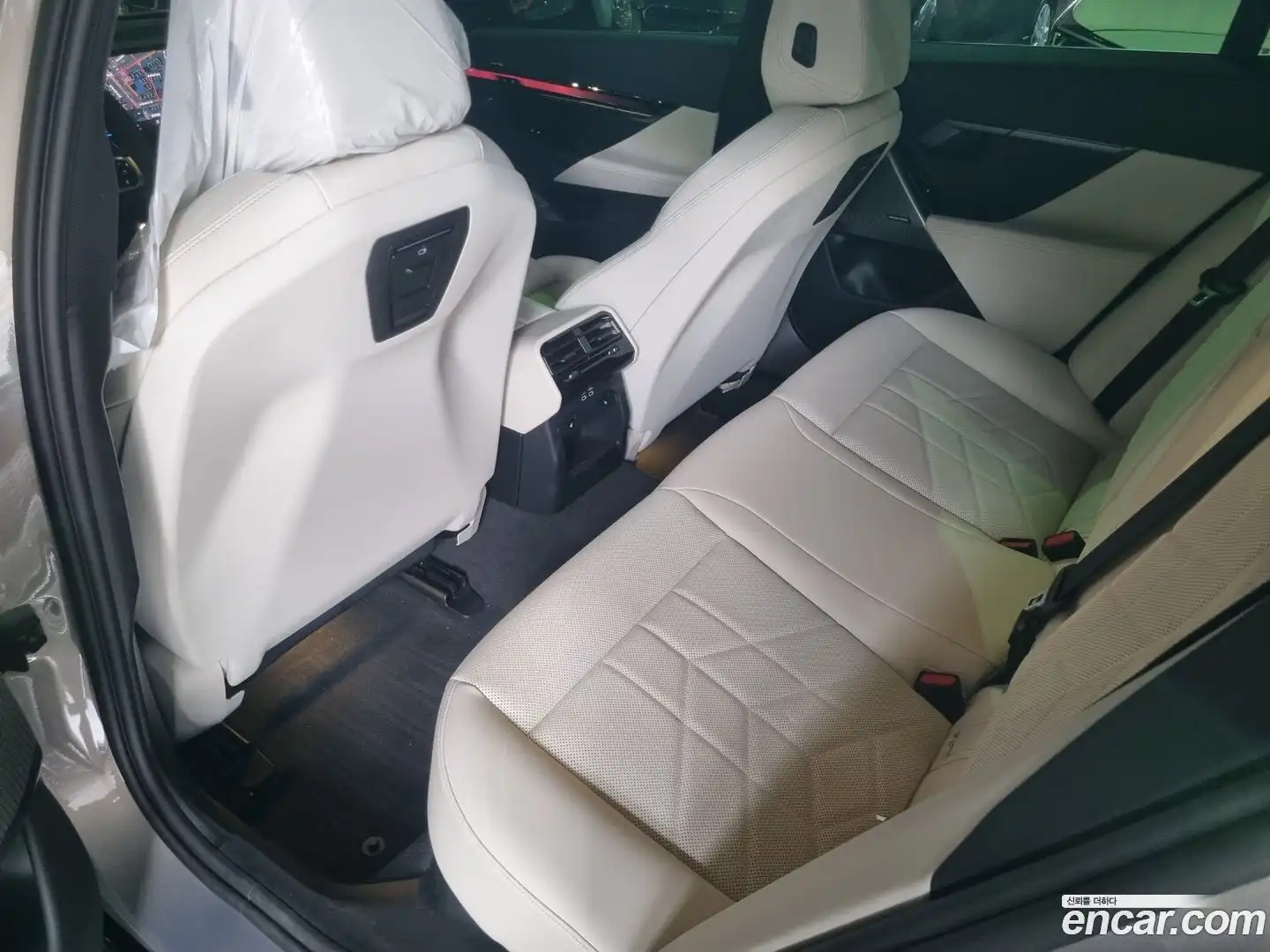 5-Series BMW 2025.10-INNER-010