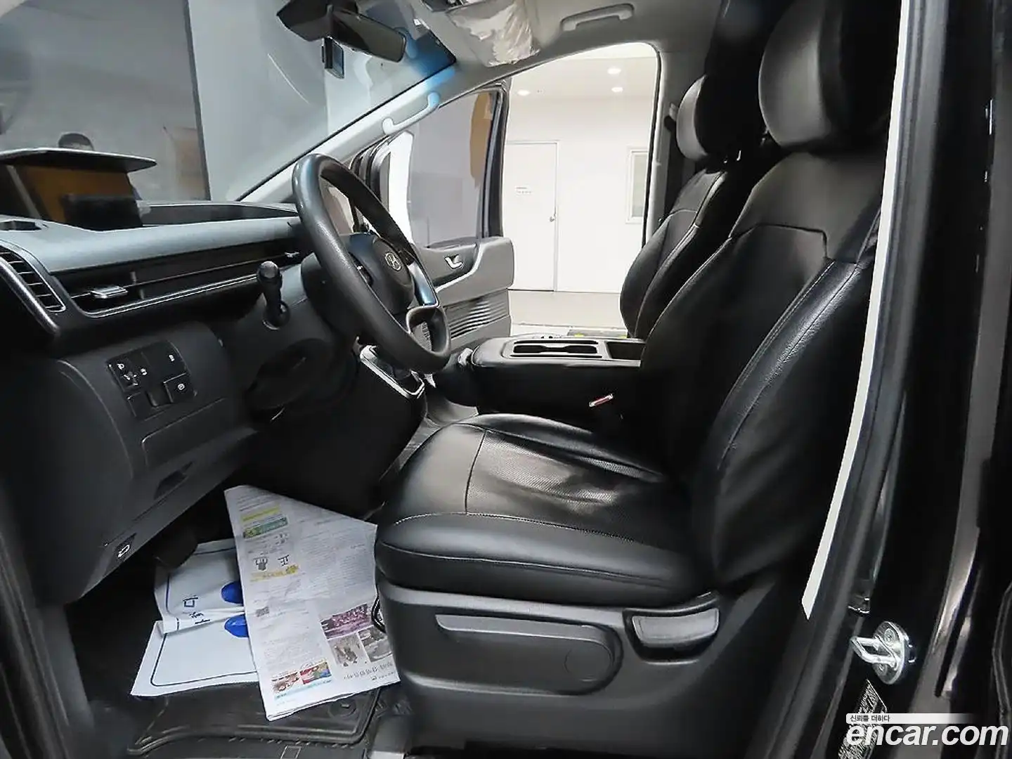 Staria Hyundai 2022.8-OPTION-015