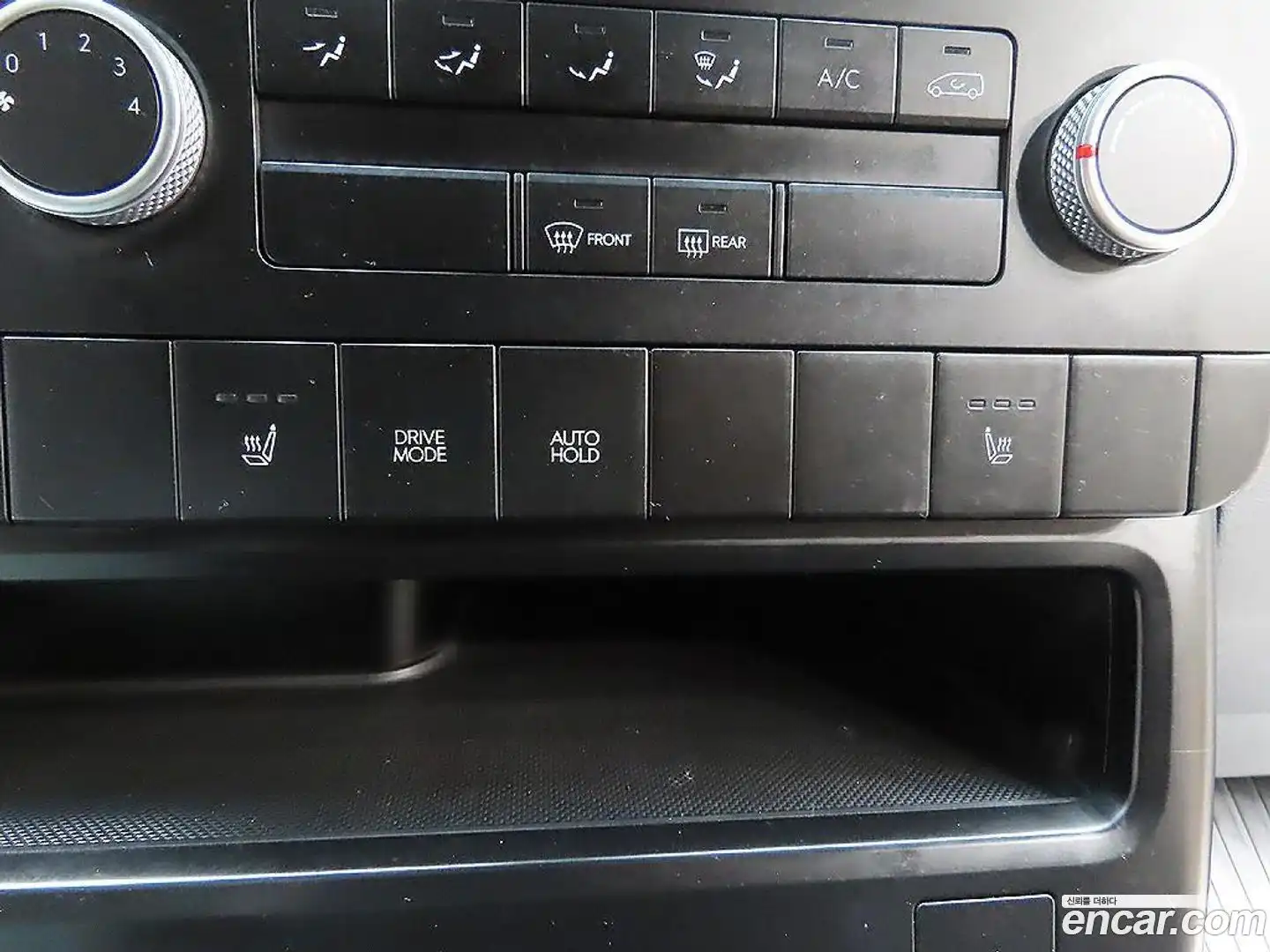 Staria Hyundai 2022.8-OPTION-019