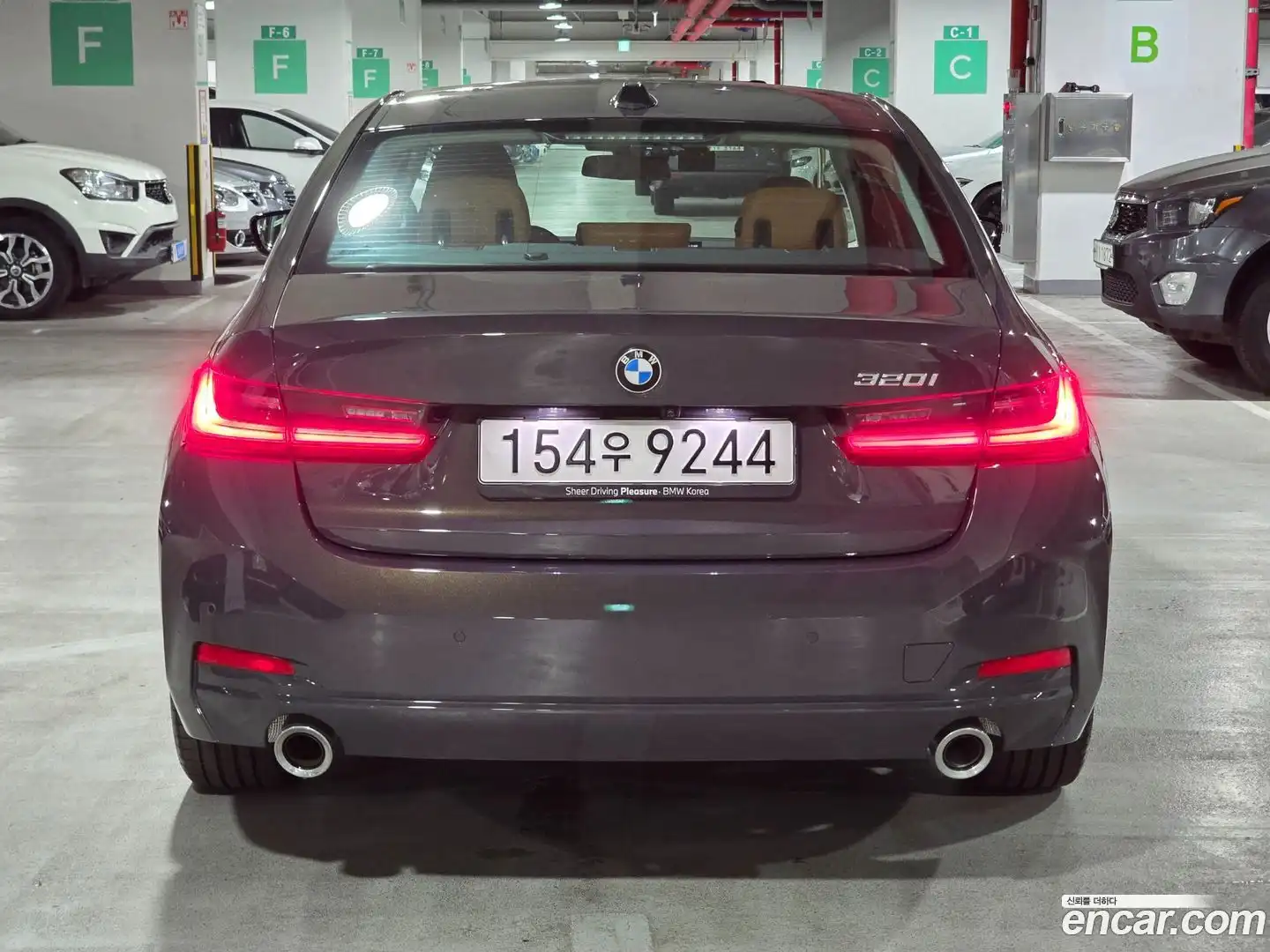 3-Series BMW 2025.8-OUTER-003