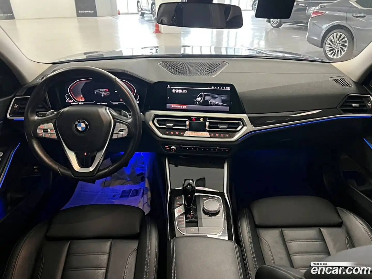 3-Series BMW 2022.8-INNER-007