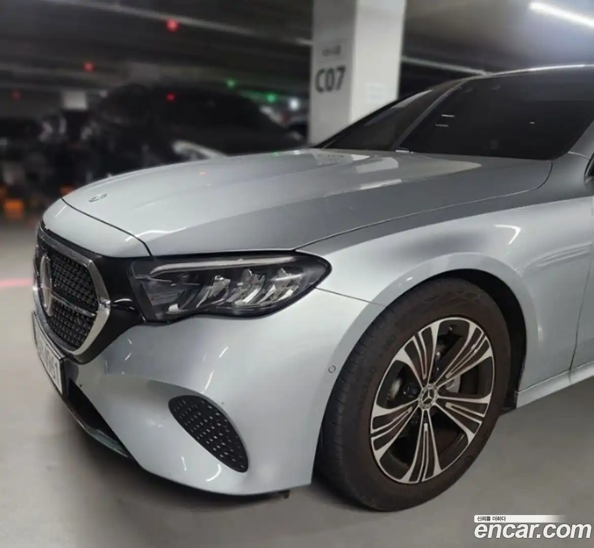 E-Class Mercedes-Benz 2024.9-OUTER-002