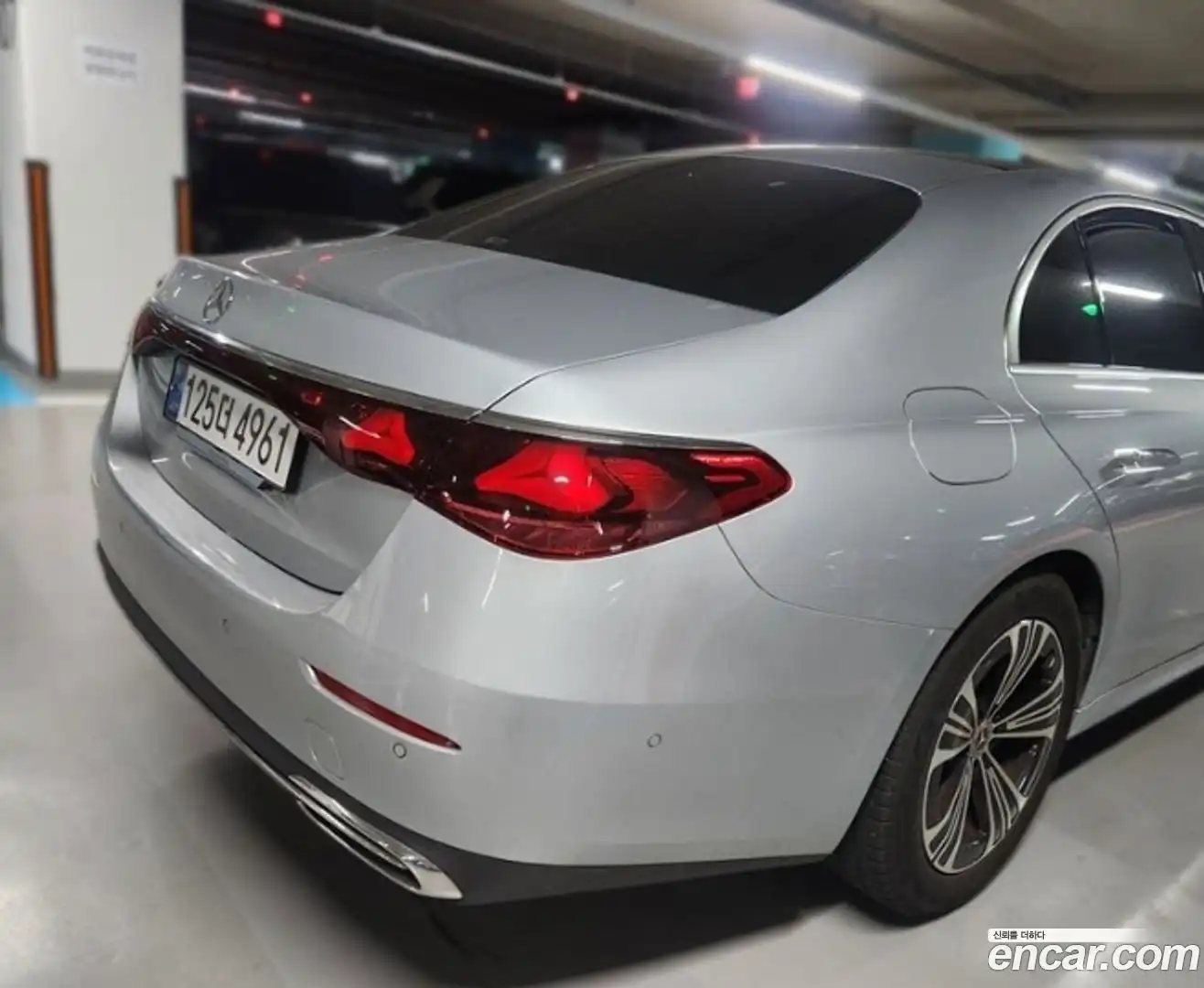 E-Class Mercedes-Benz 2024.9-OUTER-006
