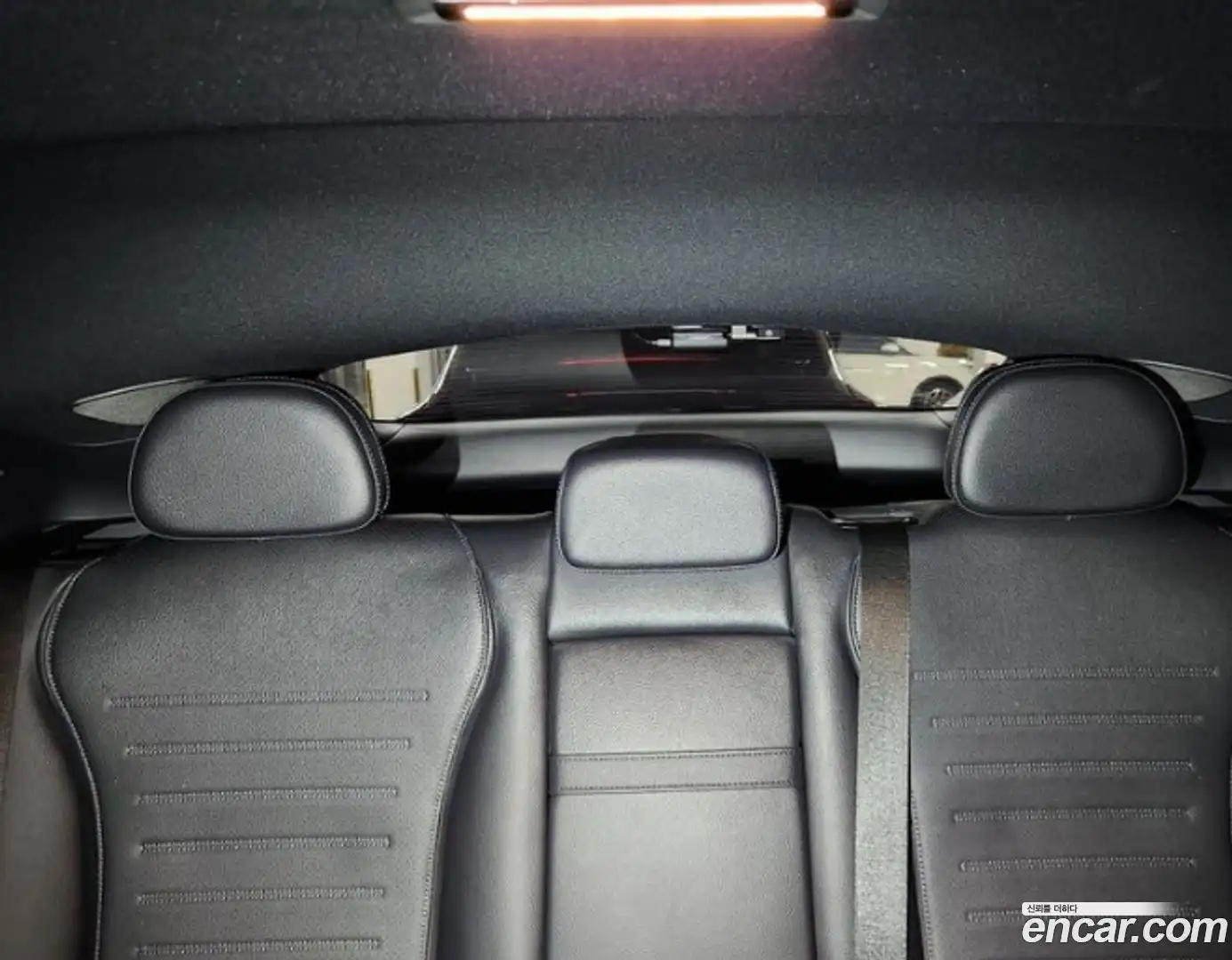GLC-Class Mercedes-Benz 2024.2-INNER-008